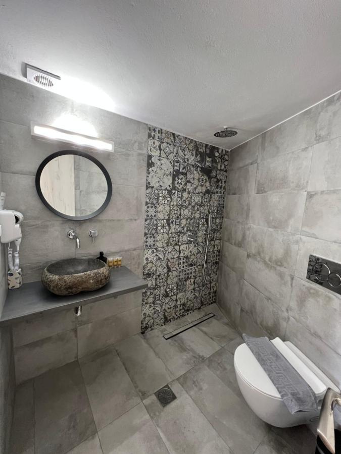Christos Rooms Milos Αδάμας Εξωτερικό φωτογραφία